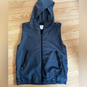 Zara Boys Dark Grey Vest Size 9-10yrs “always looking forward never stay same”